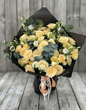 Букет цветов из:  Розы и Лизиантусы в Салаире