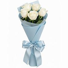 Букет 5 Белых роз Проуд в Салаире