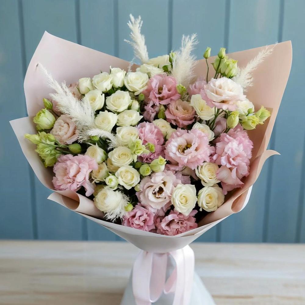 Букет цветов из: Альстромерии и Розы в Салаире