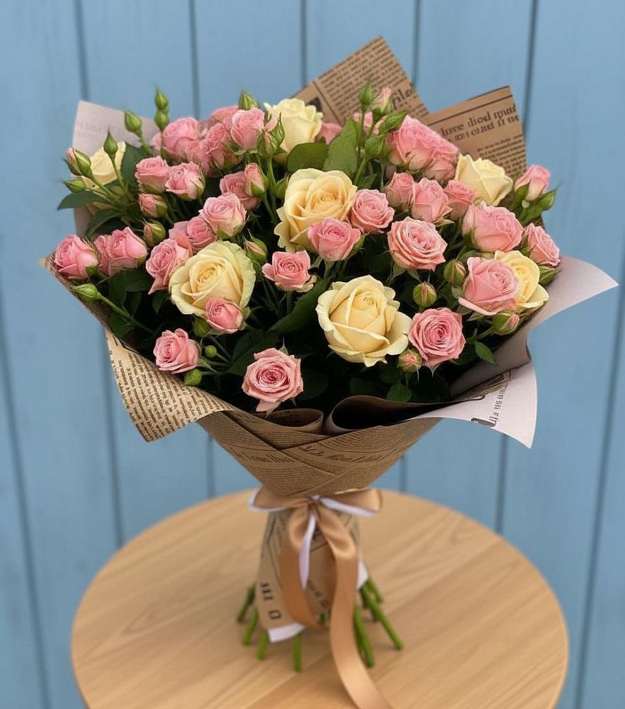 Букет цветов из: Розы в Салаире