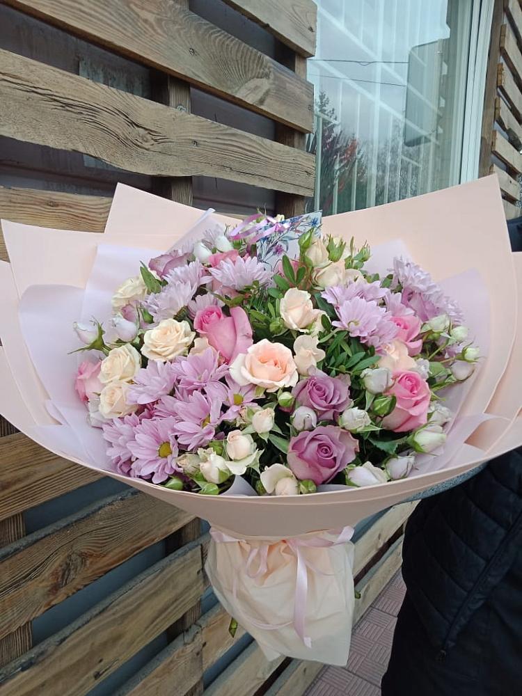 Букет цветов из: Розы и Хризантемы в Салаире