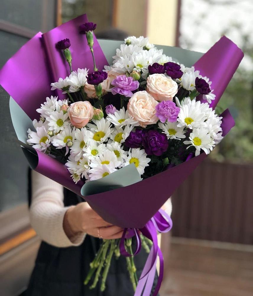 Букет цветов из: Хризантемы, Гвоздики и Розы в Салаире