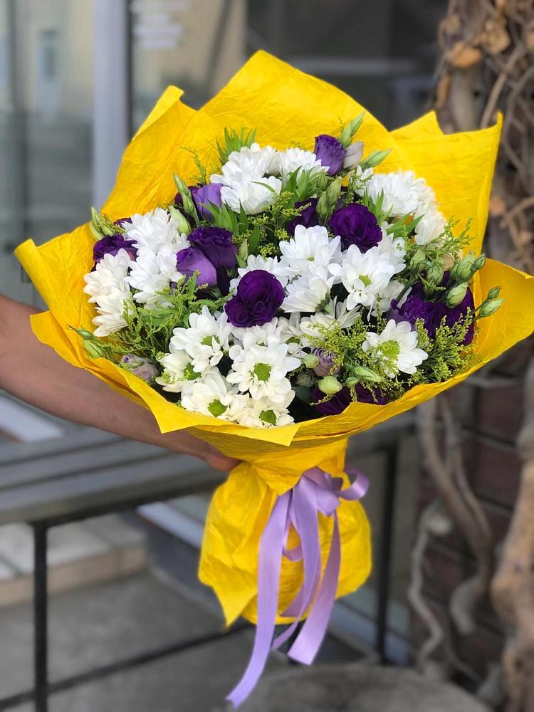 Букет цветов из: Ирисы, Хризантемы и Ромашки в Салаире