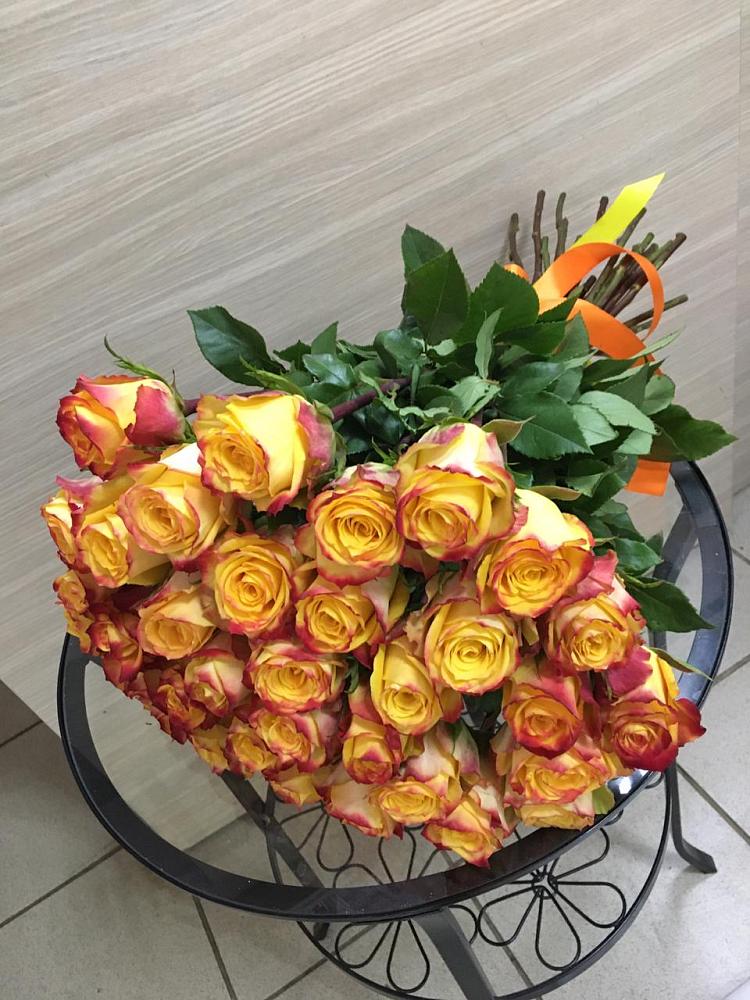 Букет Желтые розы в Салаире