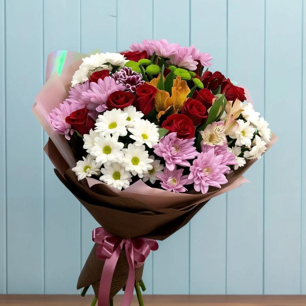 Букет цветов из: Розы, Хризантемы и Альстромерии в Салаире