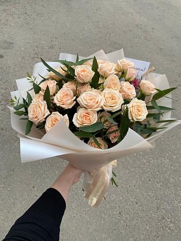 Букет Кремовые розы Латте в Салаире