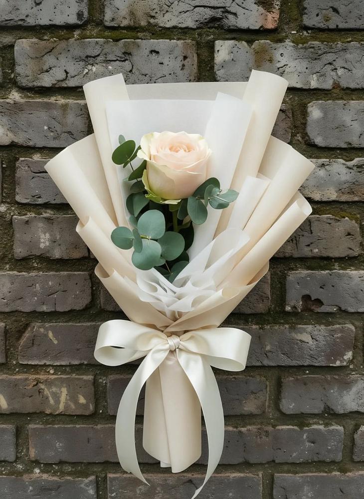 Букет цветов из: Розы в Салаире