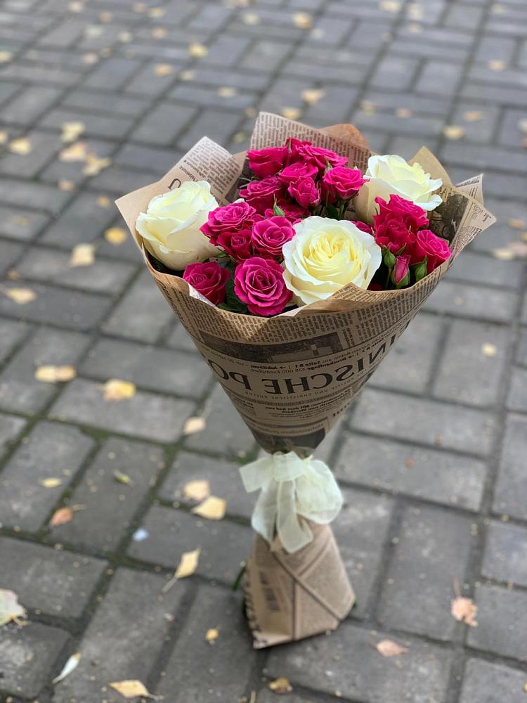 Букет цветов из: Розы в Салаире