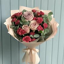 Букет цветов из:  Гвоздики и Розы #REPLACE_PRED# Салаире