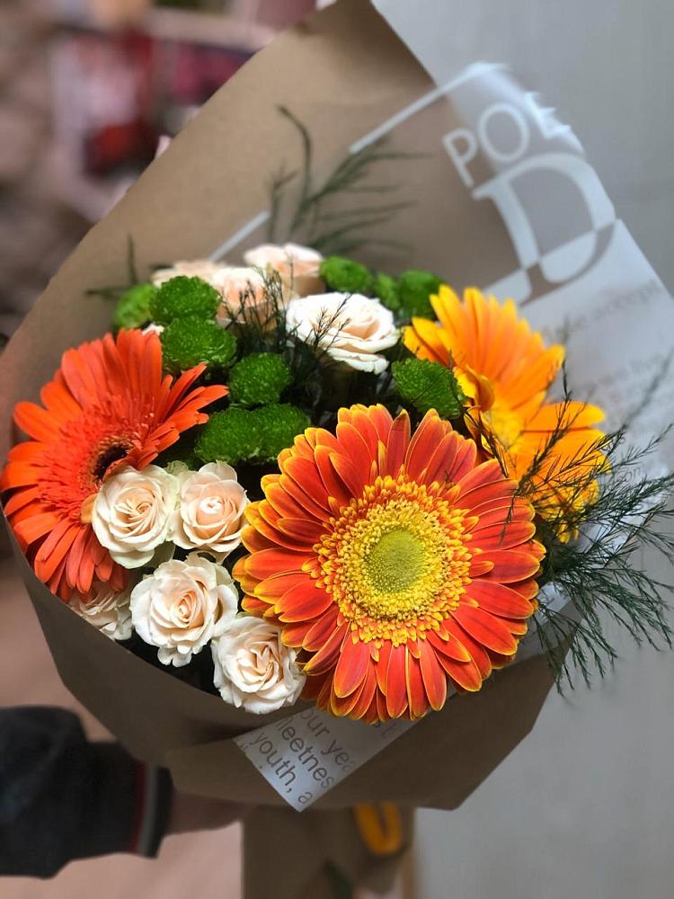 Букет цветов из: Герберы, Хризантемы и Розы в Салаире