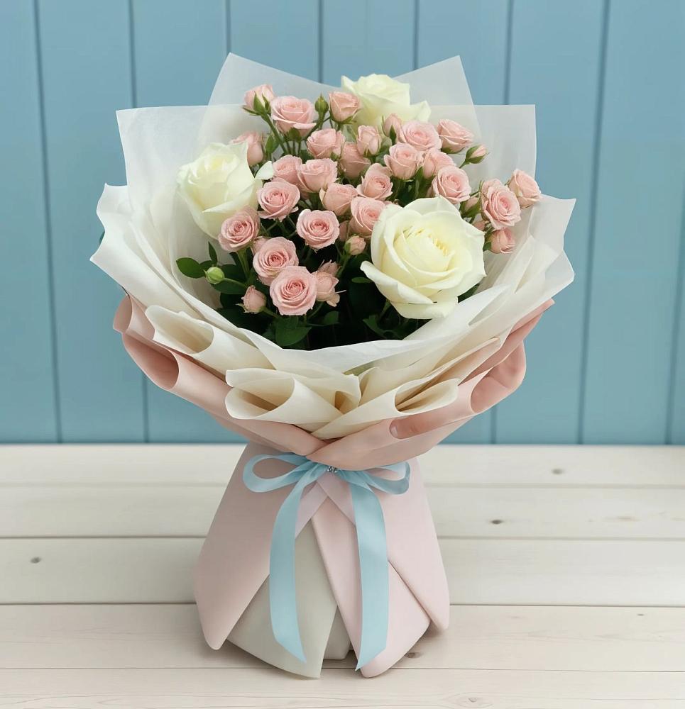 Букет цветов из: Розы в Салаире