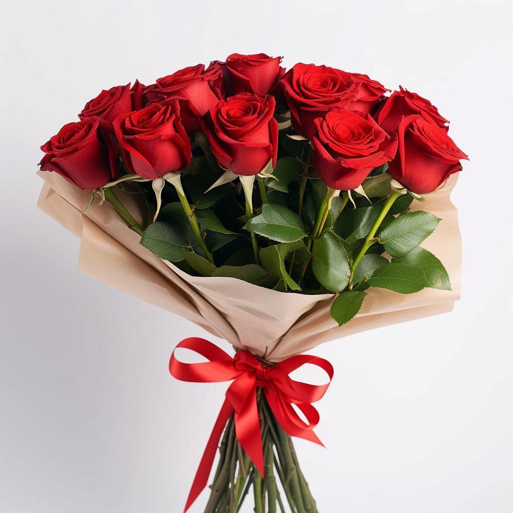 Букет 11 Красных роз Эдлесс Лав в Салаире