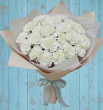 Букет цветов из:  Гвоздики в Салаире